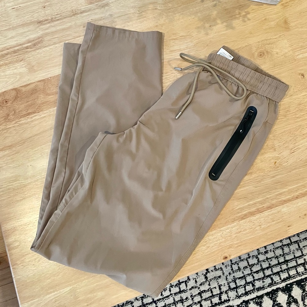 Men’s Pants - SZ M